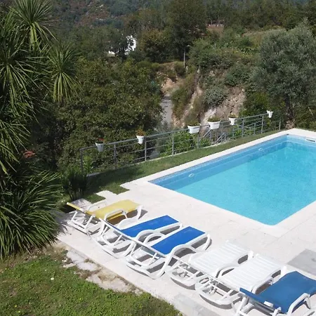 Casa Da Loja Виейра-ду-Минью