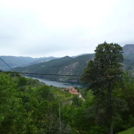 Casa Da Loja * 维埃拉·多米尼奥