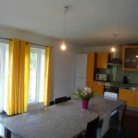 Casa Da Loja Nyaraló